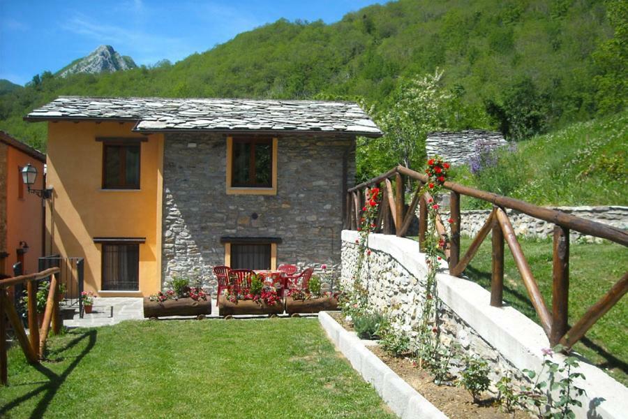 مبيت وإفطار Careggine Borgo Delle Panie المظهر الخارجي الصورة