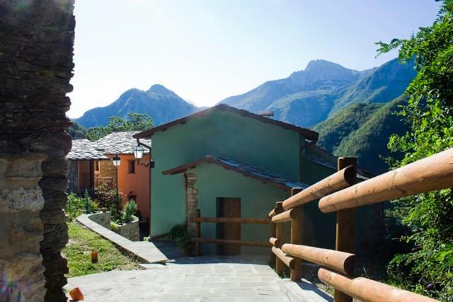 مبيت وإفطار Careggine Borgo Delle Panie المظهر الخارجي الصورة