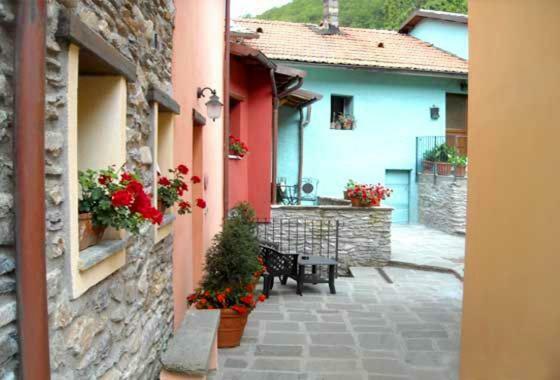مبيت وإفطار Careggine Borgo Delle Panie المظهر الخارجي الصورة