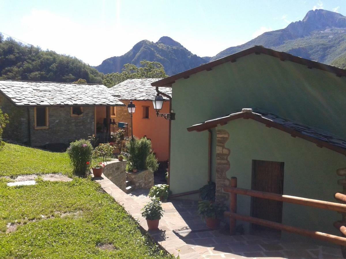 مبيت وإفطار Careggine Borgo Delle Panie المظهر الخارجي الصورة
